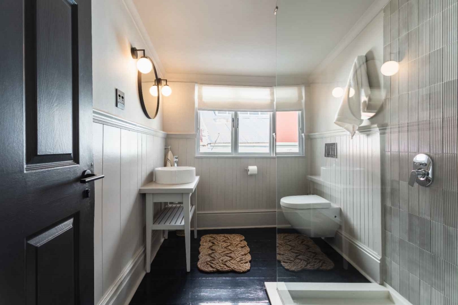 3 Bedroom Property for Sale in Oranjezicht Western Cape